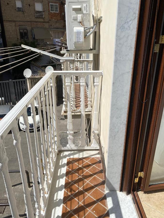 Hotel Falu Napoli Centro Exterior foto